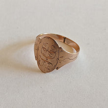 Load image into Gallery viewer, c. 1804 14k Gold Posy Ring "Remember the Giver"