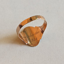 Load image into Gallery viewer, c. 1804 14k Gold Posy Ring "Remember the Giver"