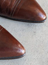 Load image into Gallery viewer, c. 1910s-1920s Brown Louis Heel Boots | Approx 6.5-7