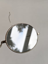 Load image into Gallery viewer, 1890s-1900s Tinted Eyeglasses with Case