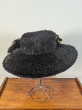 Load image into Gallery viewer, 1900s Beaver Hat | Ostrich Feather