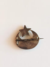 Load image into Gallery viewer, Mid-19th c. Silver Malachite Brooch