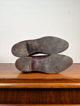 Load image into Gallery viewer, c. 1910s-1920s Two-Tone Brown Boots | Approx Women's 9-9.5