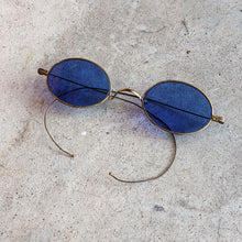 Load image into Gallery viewer, c. 1890s-1900s Blue Tinted Glasses
