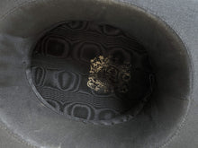 Load image into Gallery viewer, c. 1920s Silk Faille Collapsible Top Hat