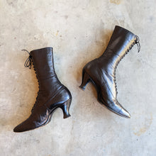 Load image into Gallery viewer, c. 1910s-1920s Louis Heel Boots | Approx Sz. 7.5-8