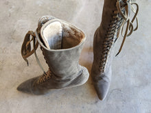 Load image into Gallery viewer, c. 1910s-1920s Grey Suede Boots | Approx Sz 5
