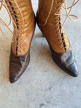 Load image into Gallery viewer, c. 1910s-1920s Two-Tone Brown Boots | Approx Sz 6