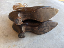 Load image into Gallery viewer, c. 1910s-1920s Two-Tone Brown Boots | Approx Sz 6