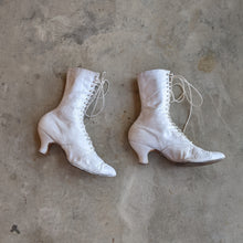 Load image into Gallery viewer, c. 1910s-1920s White Boots | Approx Sz. 7.5-8