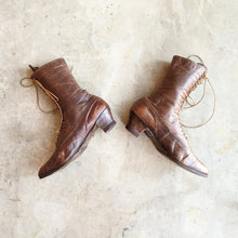 Load image into Gallery viewer, c. 1910s Brown Lace Up Boots | Approx Sz 7.5-8
