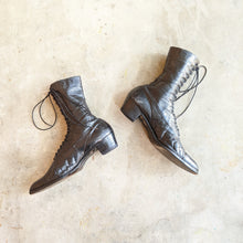 Load image into Gallery viewer, c. 1910s Black Lace Up Boots | Approx Sz 7.5-8