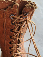 Load image into Gallery viewer, c. 1890s Brown Lace Up Boots | Approx Sz. 7