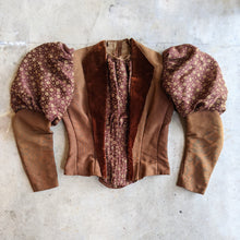Load image into Gallery viewer, c. 1890s Silk + Velvet Novelty Print Bodice