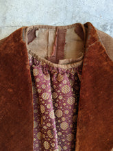 Load image into Gallery viewer, c. 1890s Silk + Velvet Novelty Print Bodice