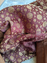Load image into Gallery viewer, c. 1890s Silk + Velvet Novelty Print Bodice
