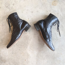 Load image into Gallery viewer, c. 1930s Boots | Approx Sz 8.5-9