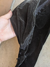 Load image into Gallery viewer, c. 1900s Black Velvet Bodice
