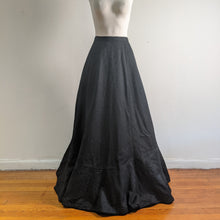 Load image into Gallery viewer, c. 1900s Black Skirt