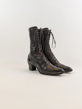 Load image into Gallery viewer, 1910s-1920s Black Lace Up Boots | Approx Sz 6-6.5
