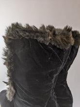 Load image into Gallery viewer, Late Victorian Carriage Boots | 7.5-8