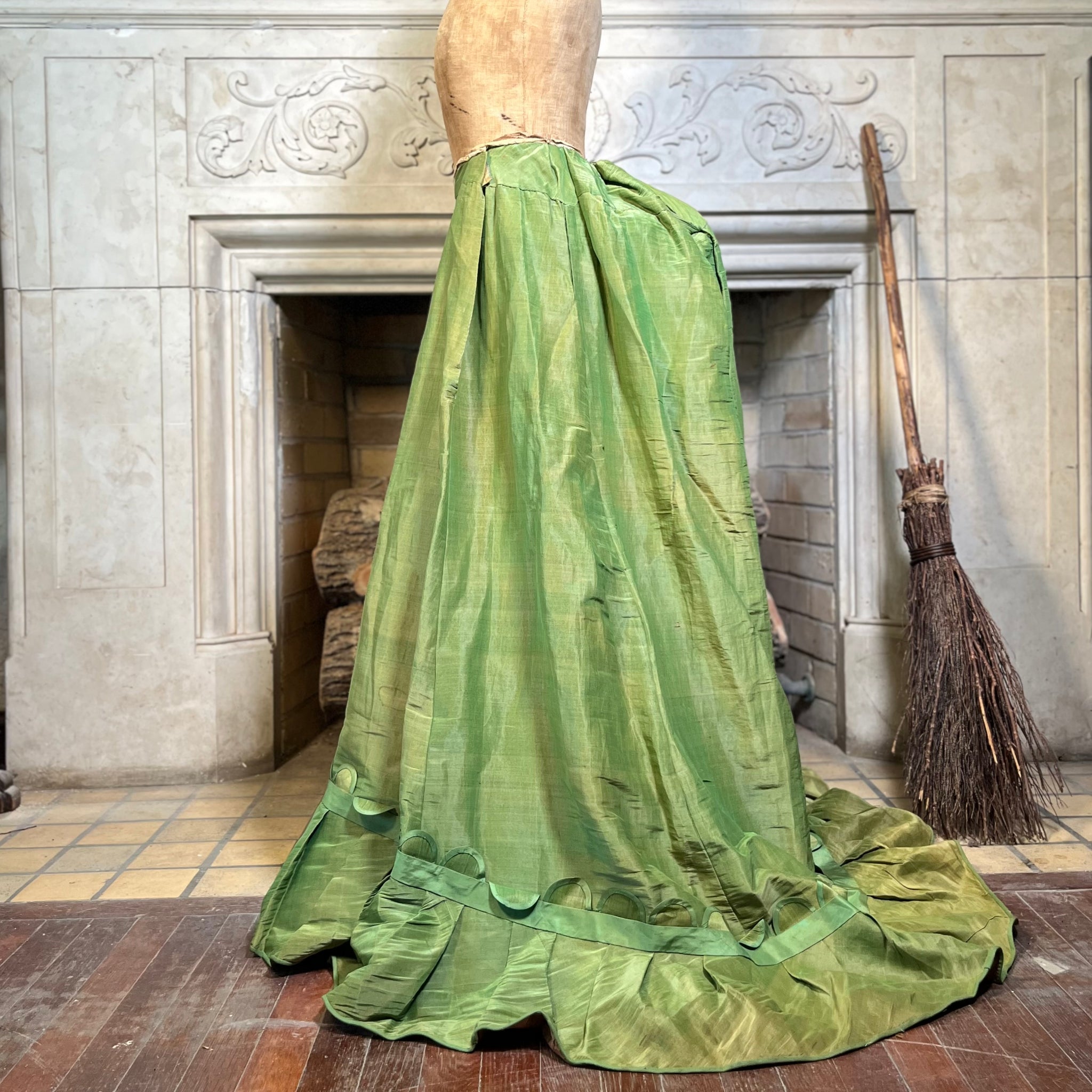 Reserved | Green Skirt c. 1860s Witchy Vintage Reserved | Green Skirt c. 1860s Witchy Vintage