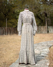 Load image into Gallery viewer, c. 1900s Cotton Wrapper Dress