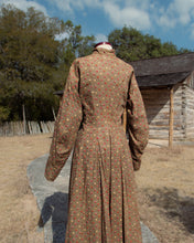 Load image into Gallery viewer, 1880s Cotton Workwear Dress
