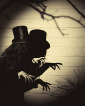 Load image into Gallery viewer, Antique Silk Top Hat in Original Case