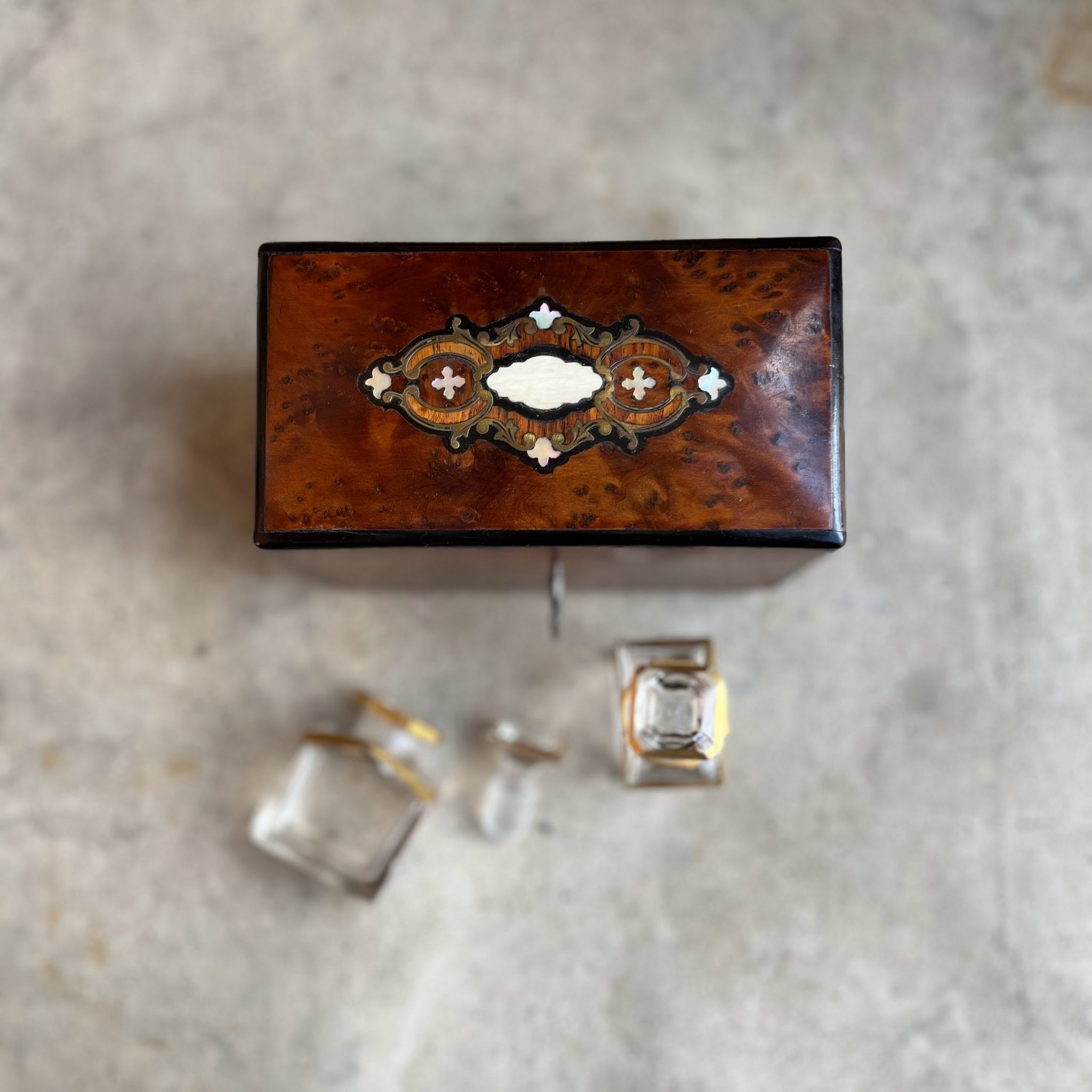antique accessories + oddities – Witchy Vintage