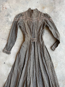 c. 1900 Cotton Wrapper Dress