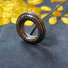 Load image into Gallery viewer, Victorian Pique Hatpin