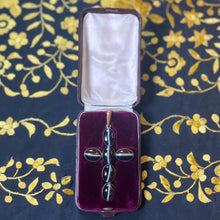 Load image into Gallery viewer, Victorian Boxed Agate Cross Pendant