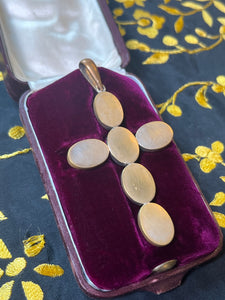 Victorian Boxed Agate Cross Pendant