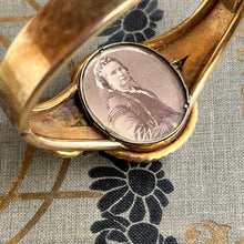 Load image into Gallery viewer, c. 1850s-1860s Gold Filled Locket Bracelet