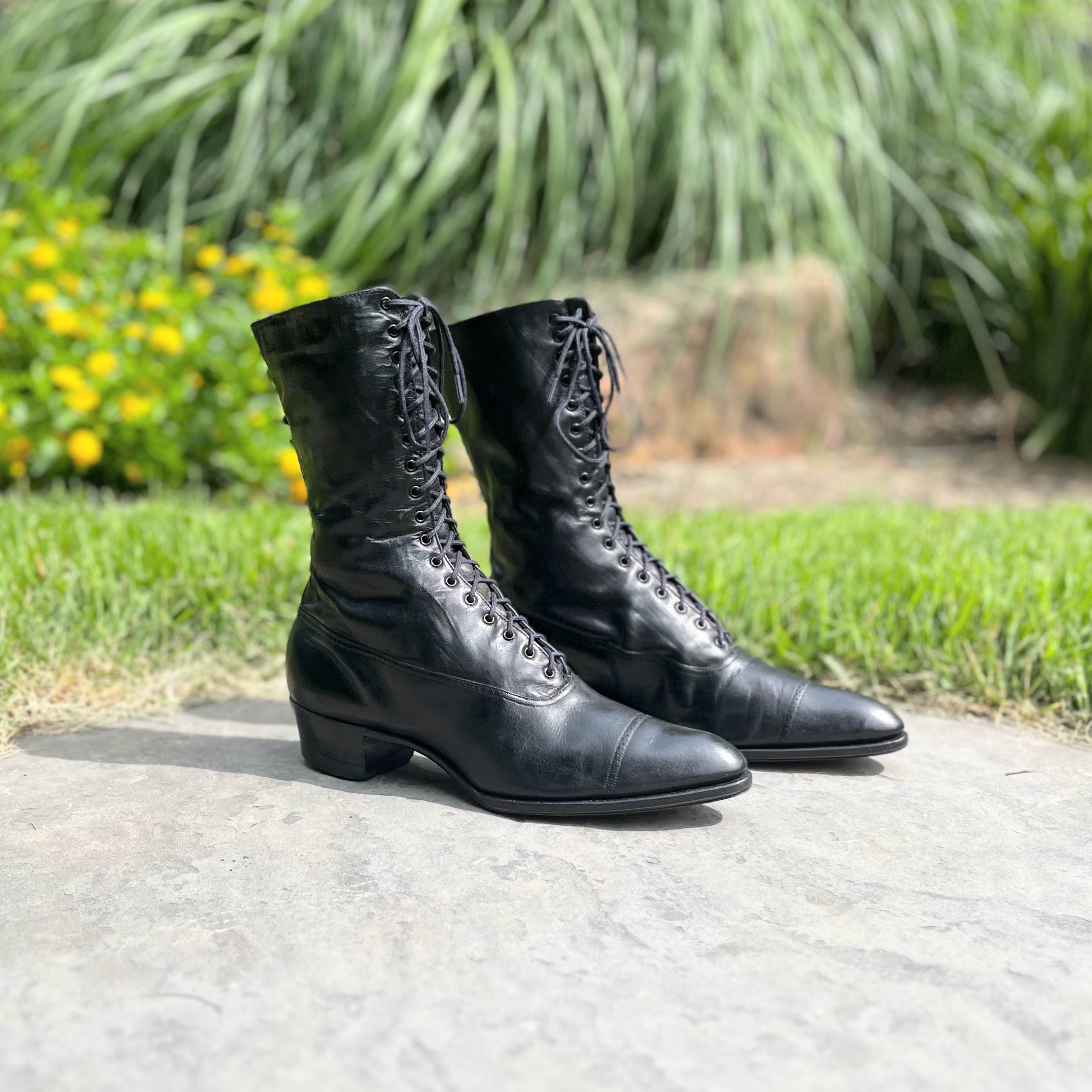 c. 1910s Black Lace Up Boots | Approx Sz 7