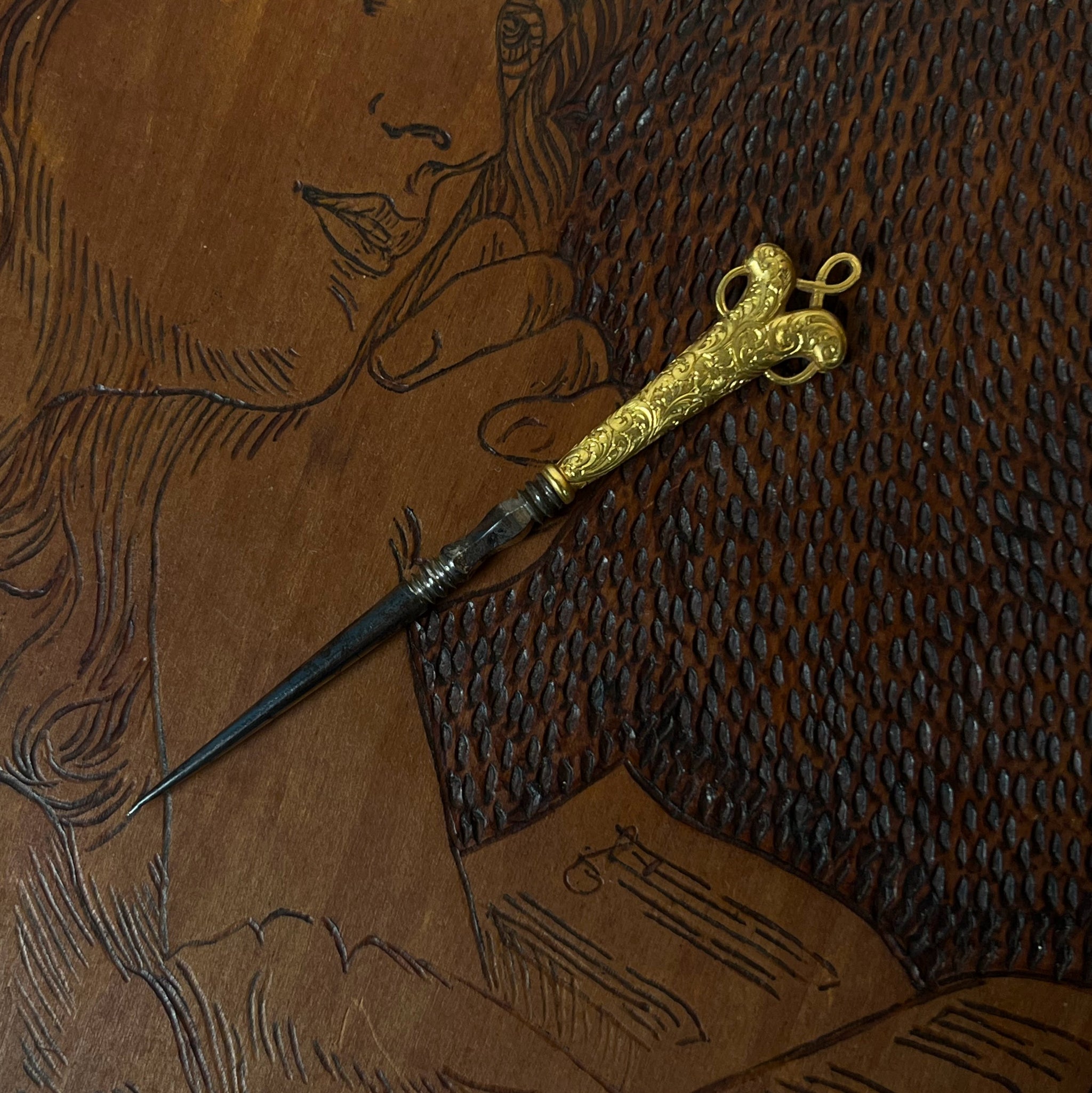 antique accessories + oddities – Witchy Vintage