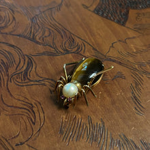 Load image into Gallery viewer, c. 1940s-1950s 14k Gold Spider or Beetle Brooch