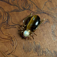 Load image into Gallery viewer, c. 1940s-1950s 14k Gold Spider or Beetle Brooch