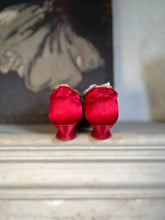 Load image into Gallery viewer, c. 1900-1920 Red Silk Shoes