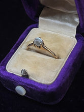 Load image into Gallery viewer, Antique 10k Gold Claw Setting Moonstone Orb Ring