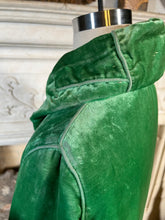 Load image into Gallery viewer, 1920s Green Silk Velvet Coat