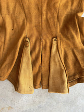 Load image into Gallery viewer, c. 1870s-1880s Wool Knit Bodice