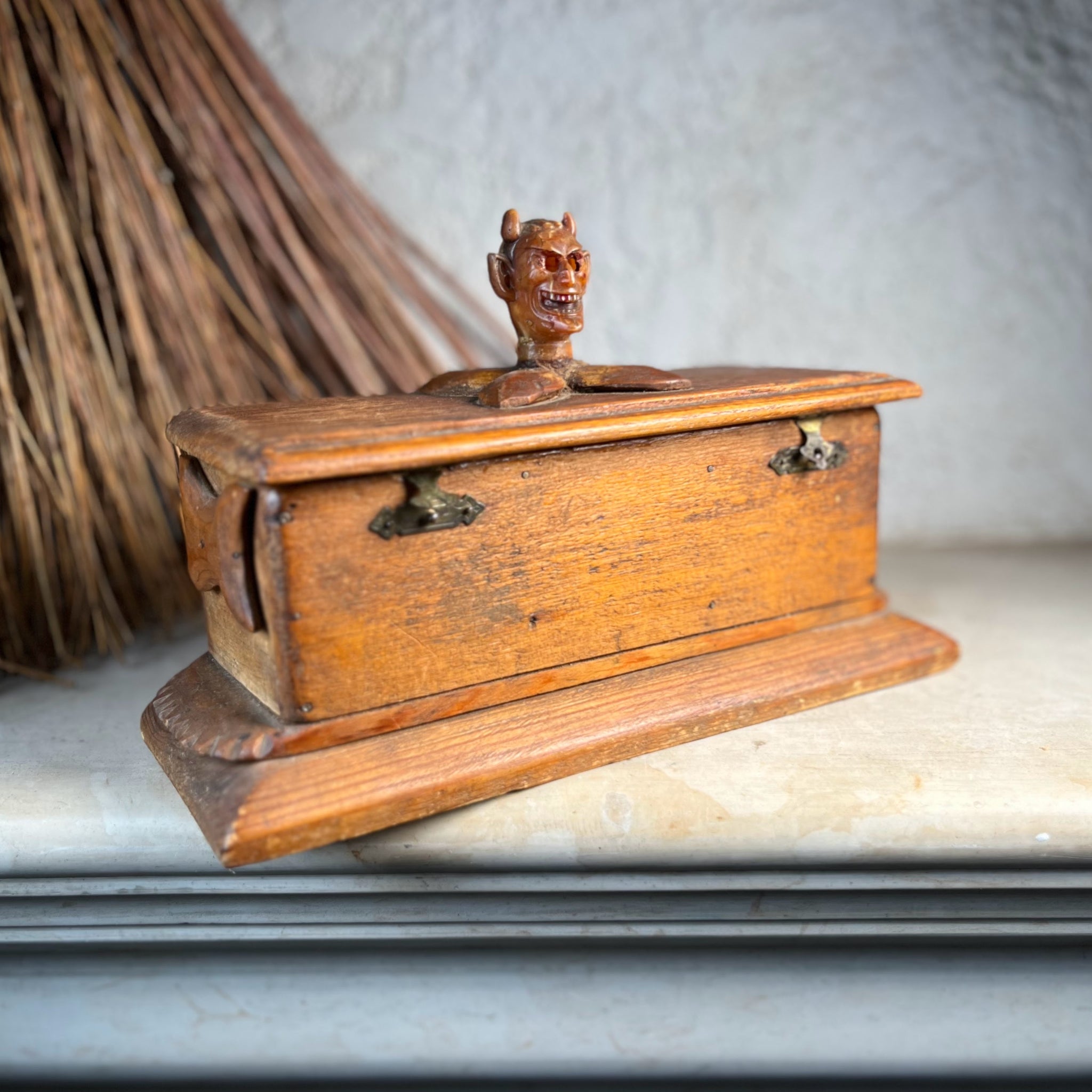 antique accessories + oddities – Witchy Vintage