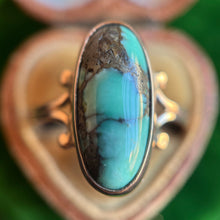 Load image into Gallery viewer, Early 20th c. 10k Gold Turquoise Ring