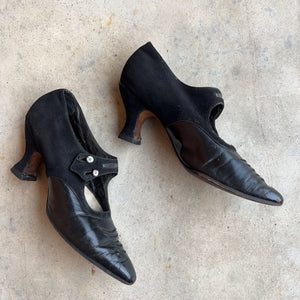 c. 1910s-1920s Black Leather Witchy Heels | Approx Sz 8.5-9