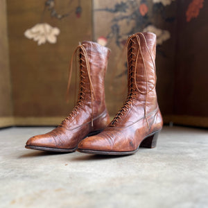 c. 1910s Brown Lace Up Boots | Approx Sz 9