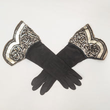 Load image into Gallery viewer, 1920s-30s Black Sequined Gloves | XS