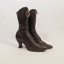 Load image into Gallery viewer, 1910s-20s Brown Boots | Approx Sz 7