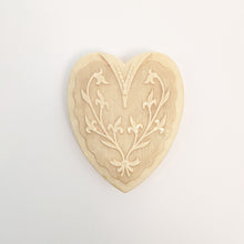 Load image into Gallery viewer, 1930s Heart Shaped Box
